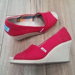 TOMS Red Peep Toe Canvas Wedge Espadrille Size 8